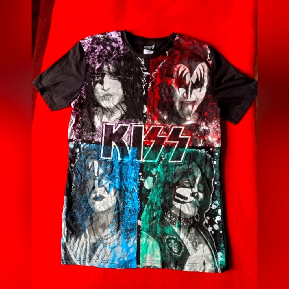 KISS t-shirt Small